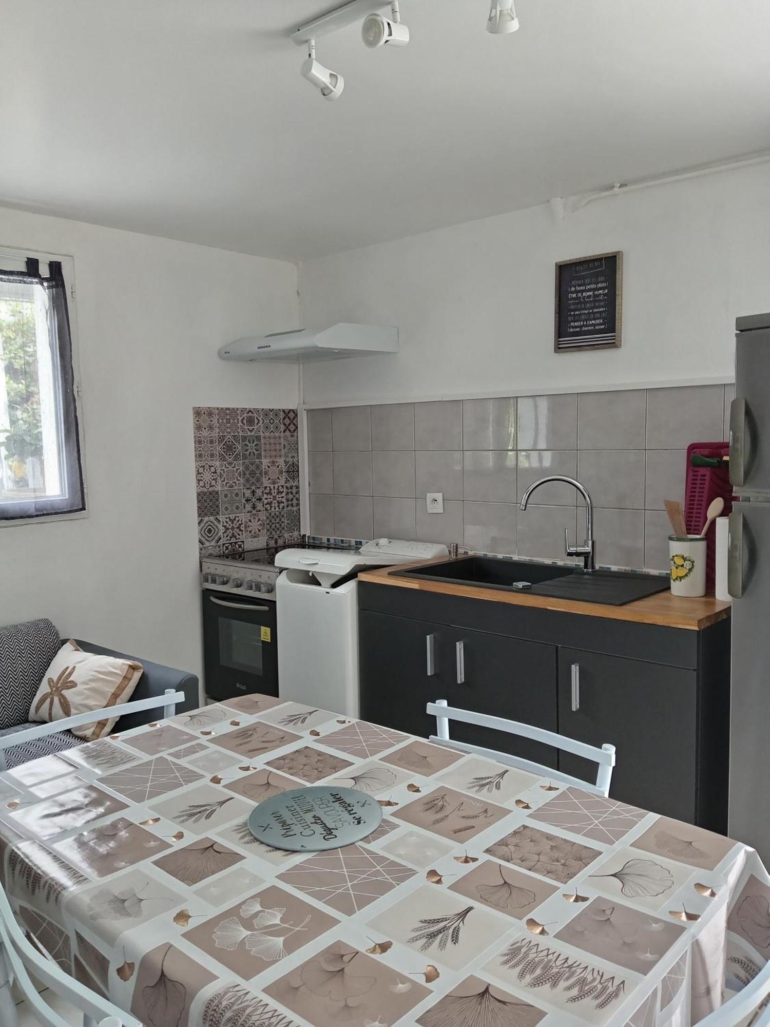 Location Saisonniere Apartment Cozes Bagian luar foto